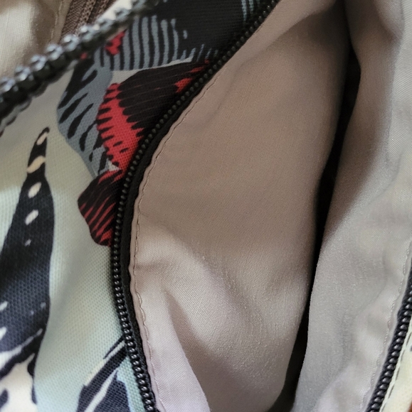 Kipling Small Cross Body Shoulder Bag - Casual Flower - Picture 6 of 7